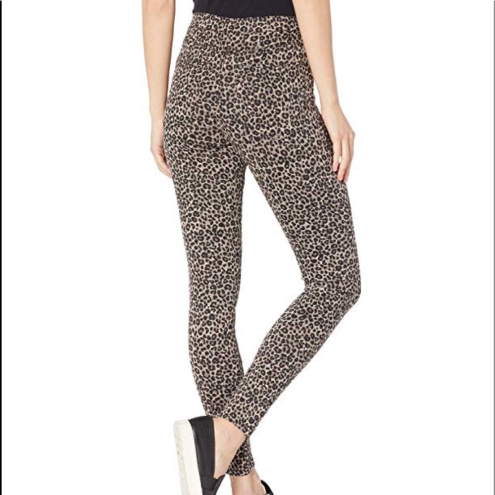 HUE Leopard Print Leggings size S